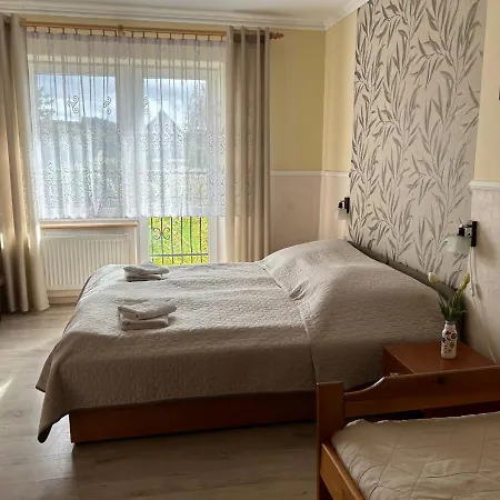Ostrzycka Goscina U Maryli Otel
